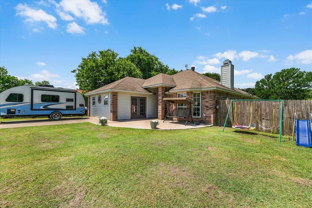 Property Photo: 5212 Cross Timber Road W TX 76031