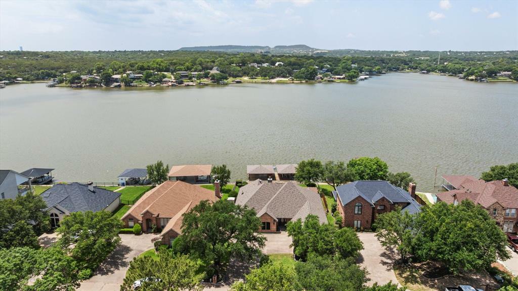 Property Photo: 2318 River Road TX 76048