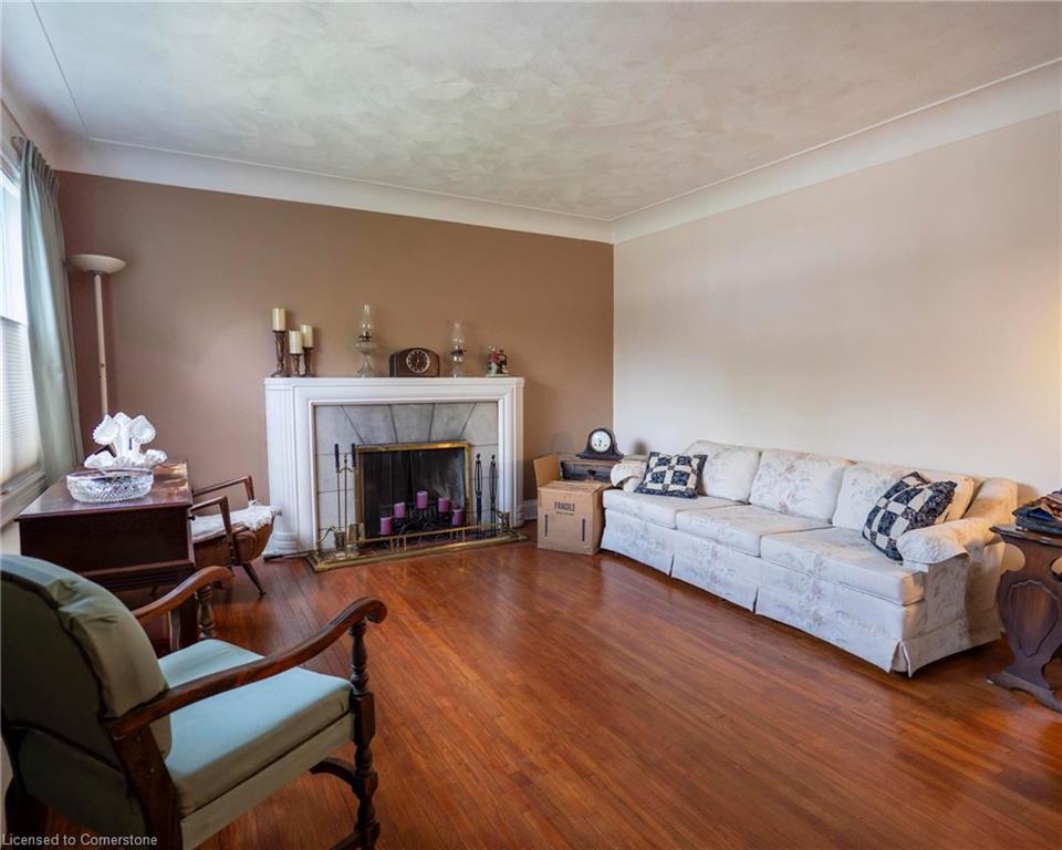 Property Photo:  10 Highland Road  ON L6K 1S7 