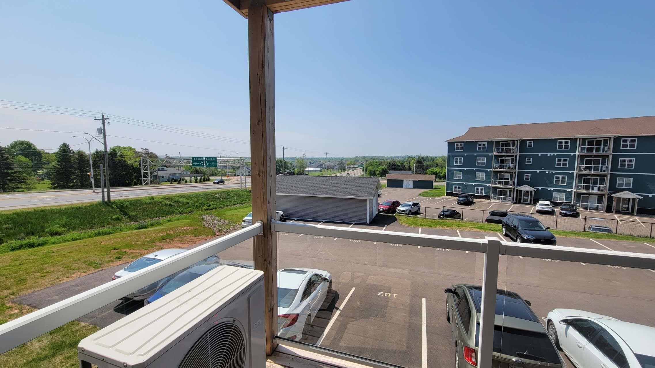 Property Photo: 24 Gilbert Drive #207 PE C1C 0W2