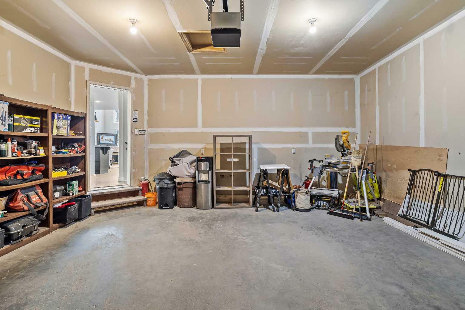 Property Photo: 2 Aspen Glen 5 AB T1W 1A6