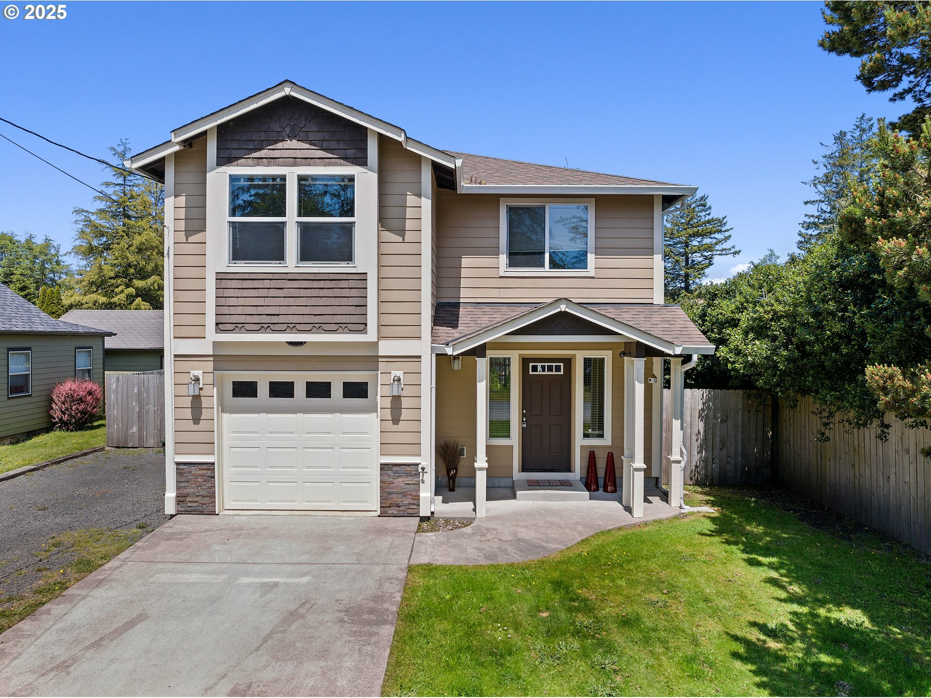 Property Photo: 1225 3rd Ave OR 97121