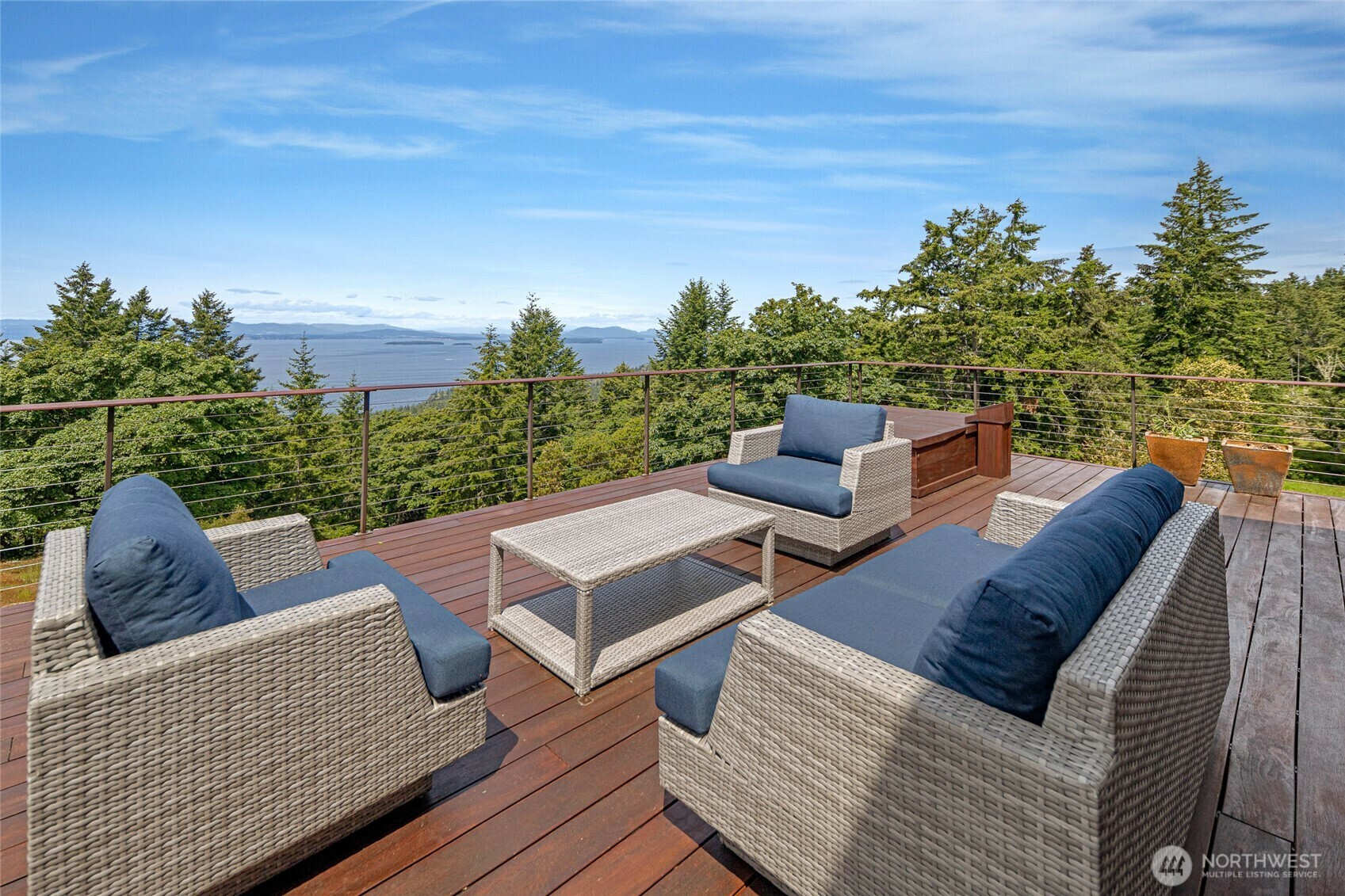 Property Photo:  2000 2001  Mount Dallas Road  WA 98250 