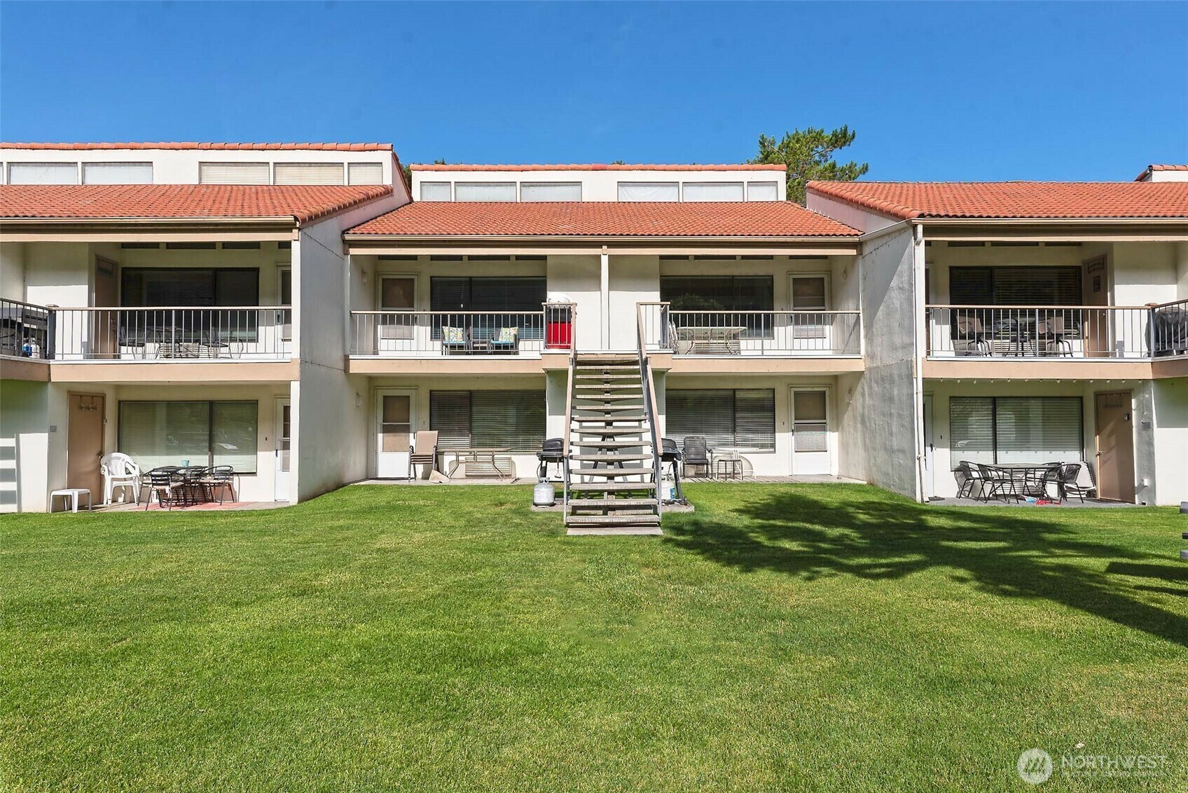 Property Photo: 8903 Crescent Bar Road 158 WA 98848