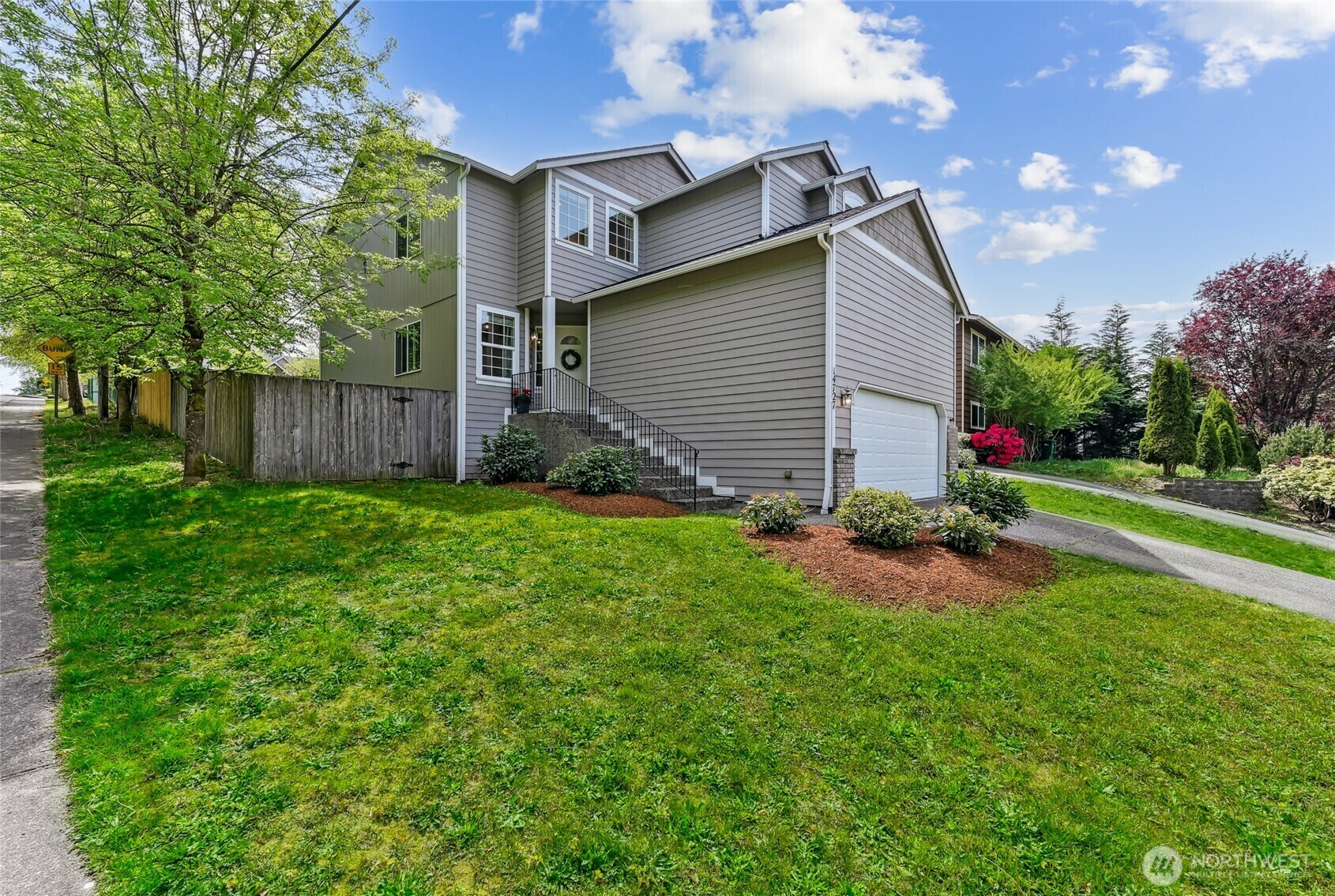 14727 SE 188th Way  Renton WA 98058 photo
