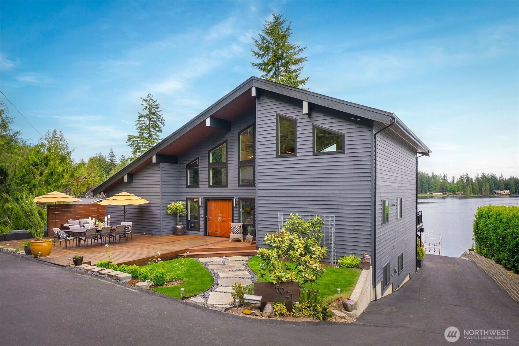 Property Photo: 5021 175th Avenue SE WA 98290