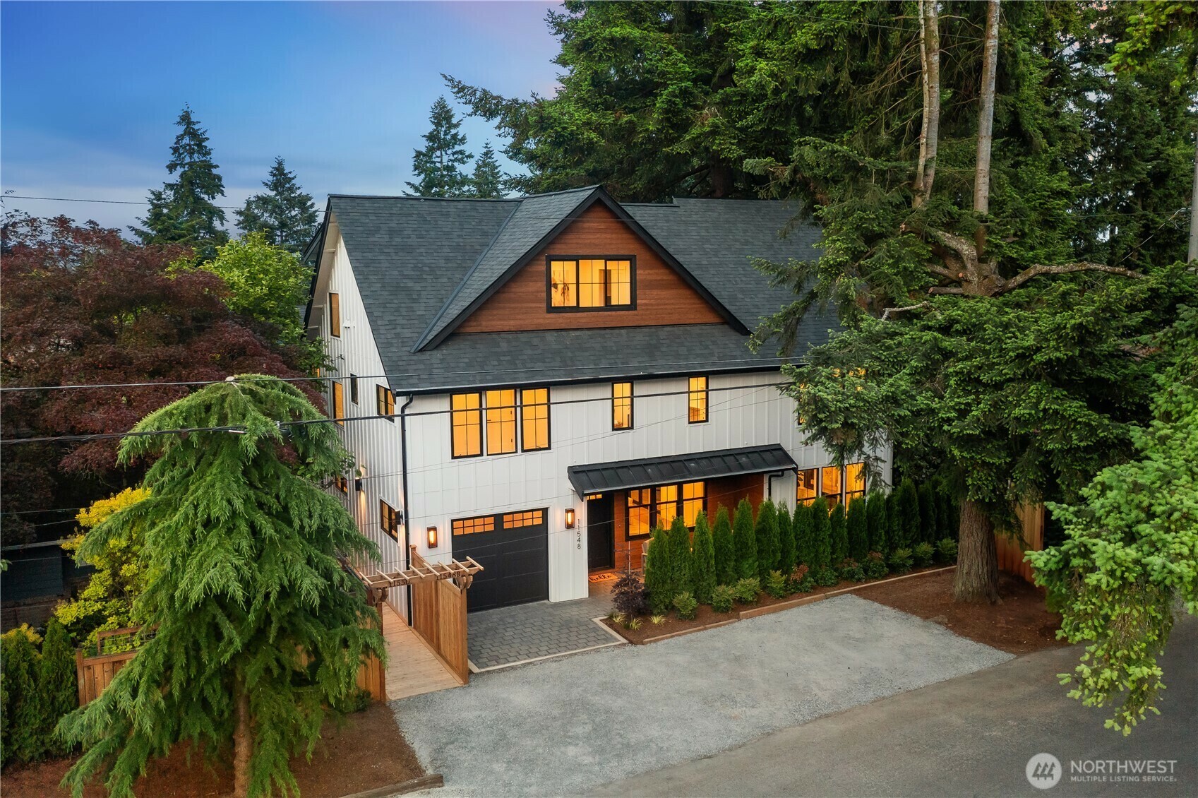11548  22nd Avenue NE  Seattle WA 98125 photo