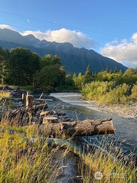 Property Photo: 33102 33110 State Route 530 NE WA 98223