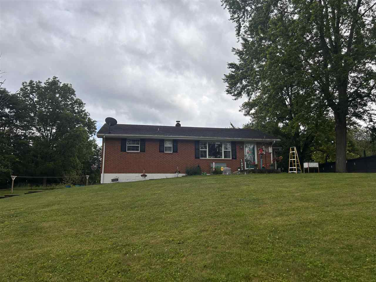 Property Photo: 3831 Inke Road IN 47374