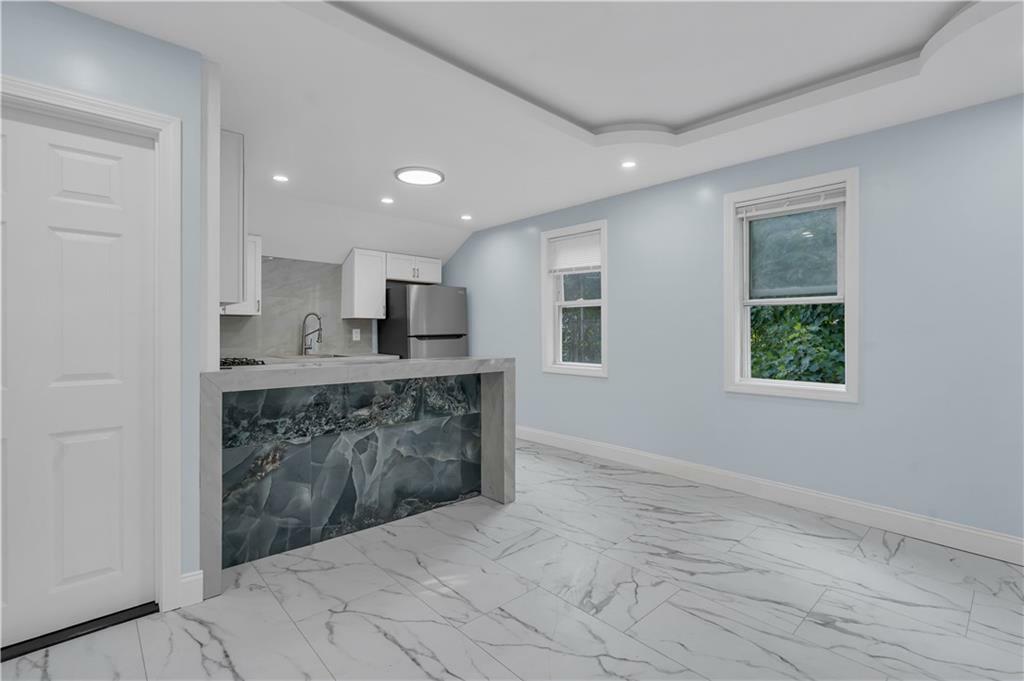 Property Photo: 458 High Street 3-L RI 02863