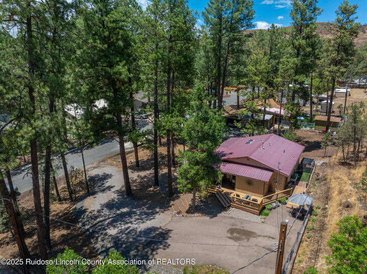 Property Photo:  126 Leon Farrar Dr  NM 88345 
