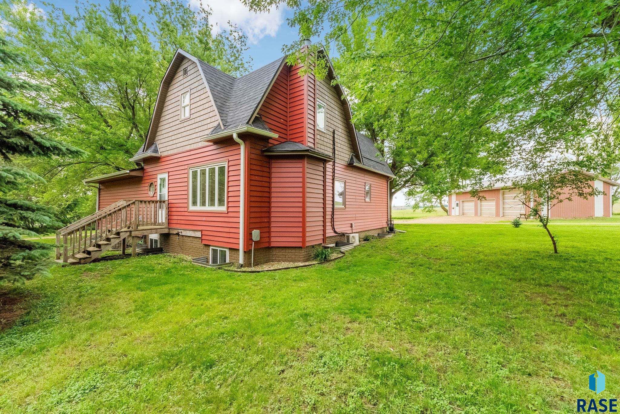 Property Photo:  696 20th Ave  MN 56116 