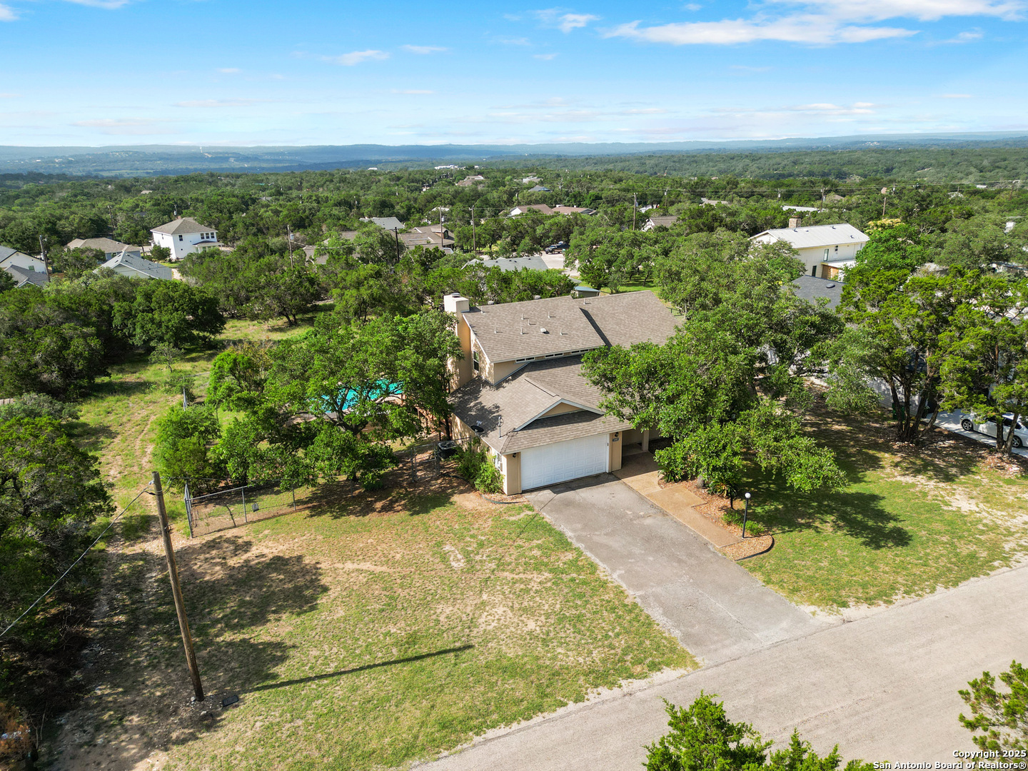 Property Photo: 890 Live Oak TX 78070
