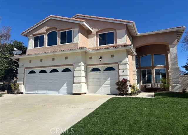 Property Photo: 5 Corte Montena CA 92532