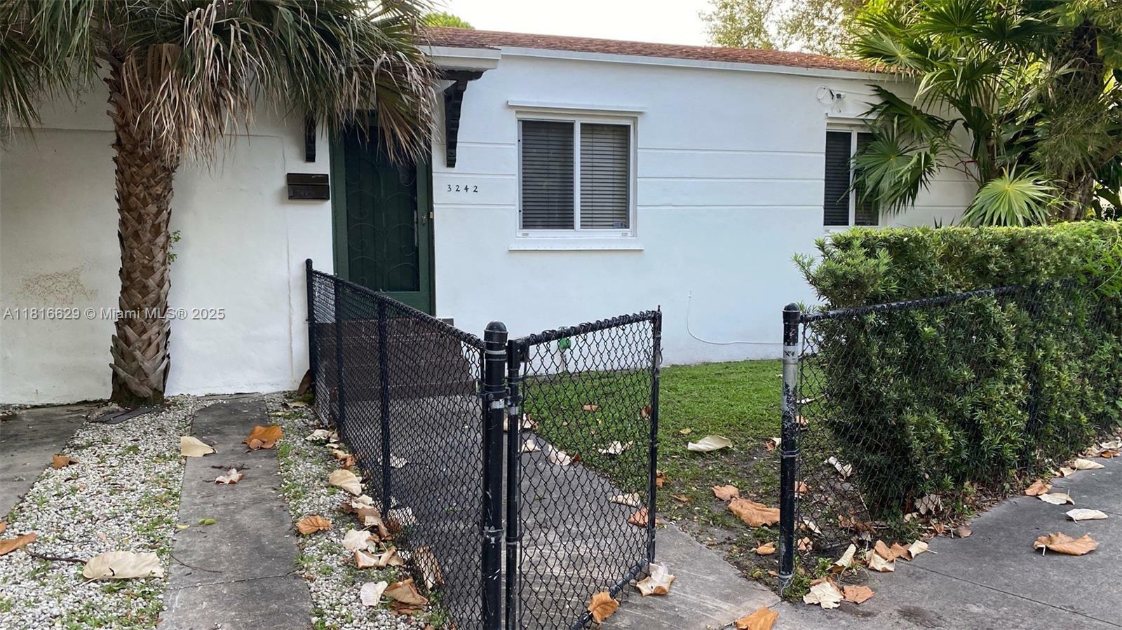 Property Photo: 3242 SW 1st Ave FL 33129