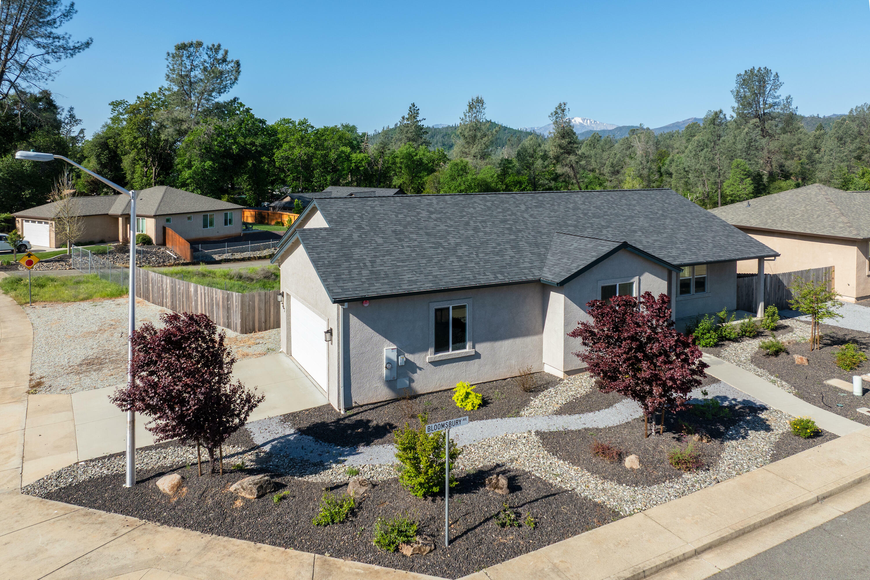 Property Photo: 3707 Bloomsbury Avenue CA 96019