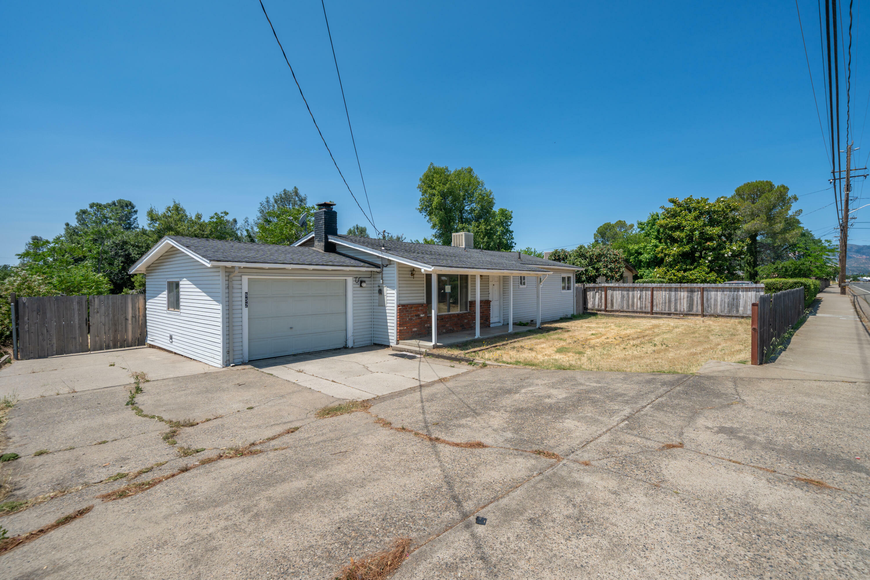 Property Photo: 852 Lake Boulevard CA 96003