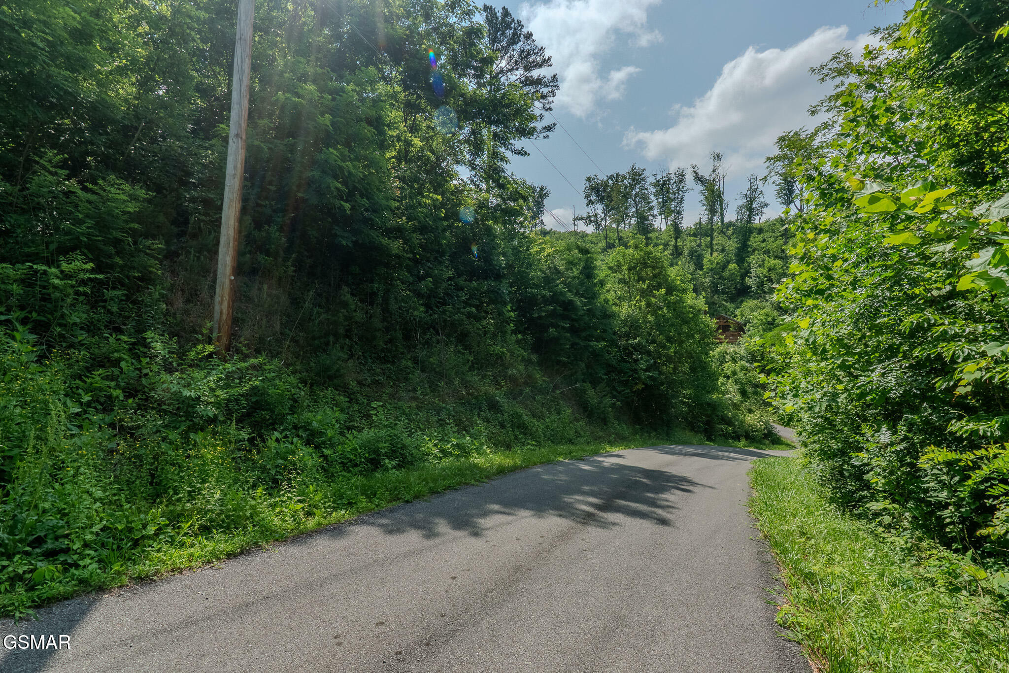 Property Photo: 361 Oakwood Drive TN 37876