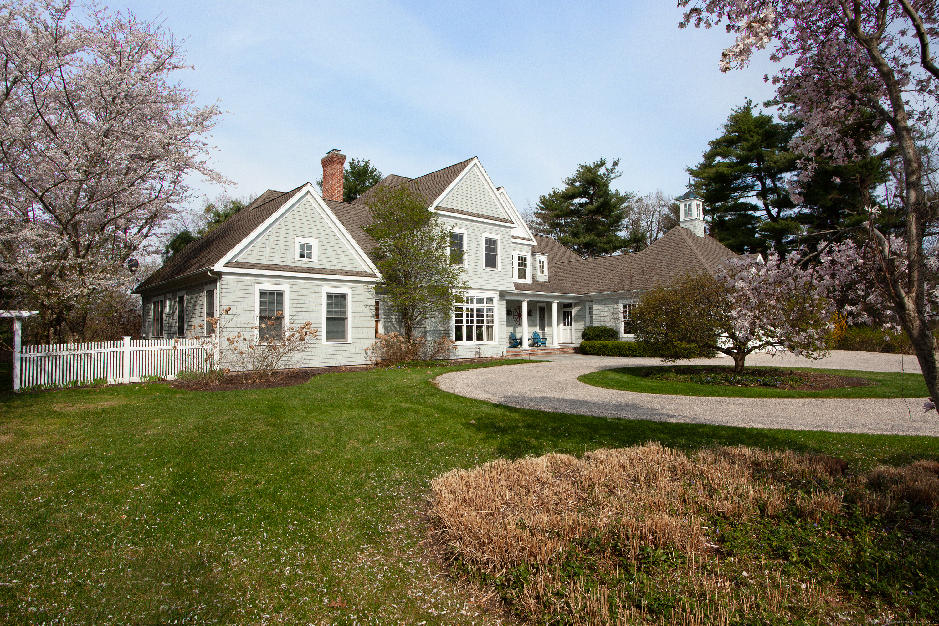 Property Photo:  3 Ridgebury Road  CT 06001 