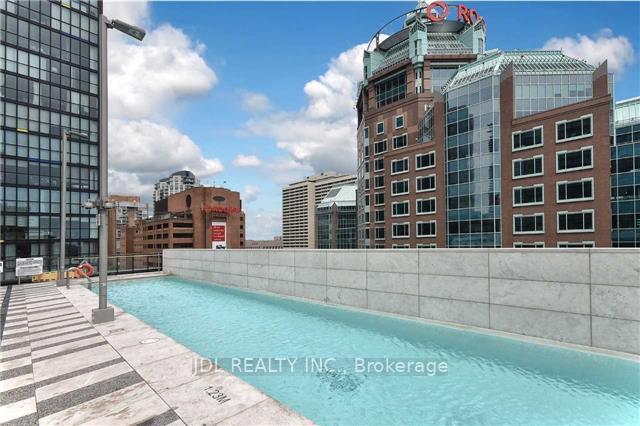 Property Photo: 101 Charles Street E 2810 ON M4Y 1V2
