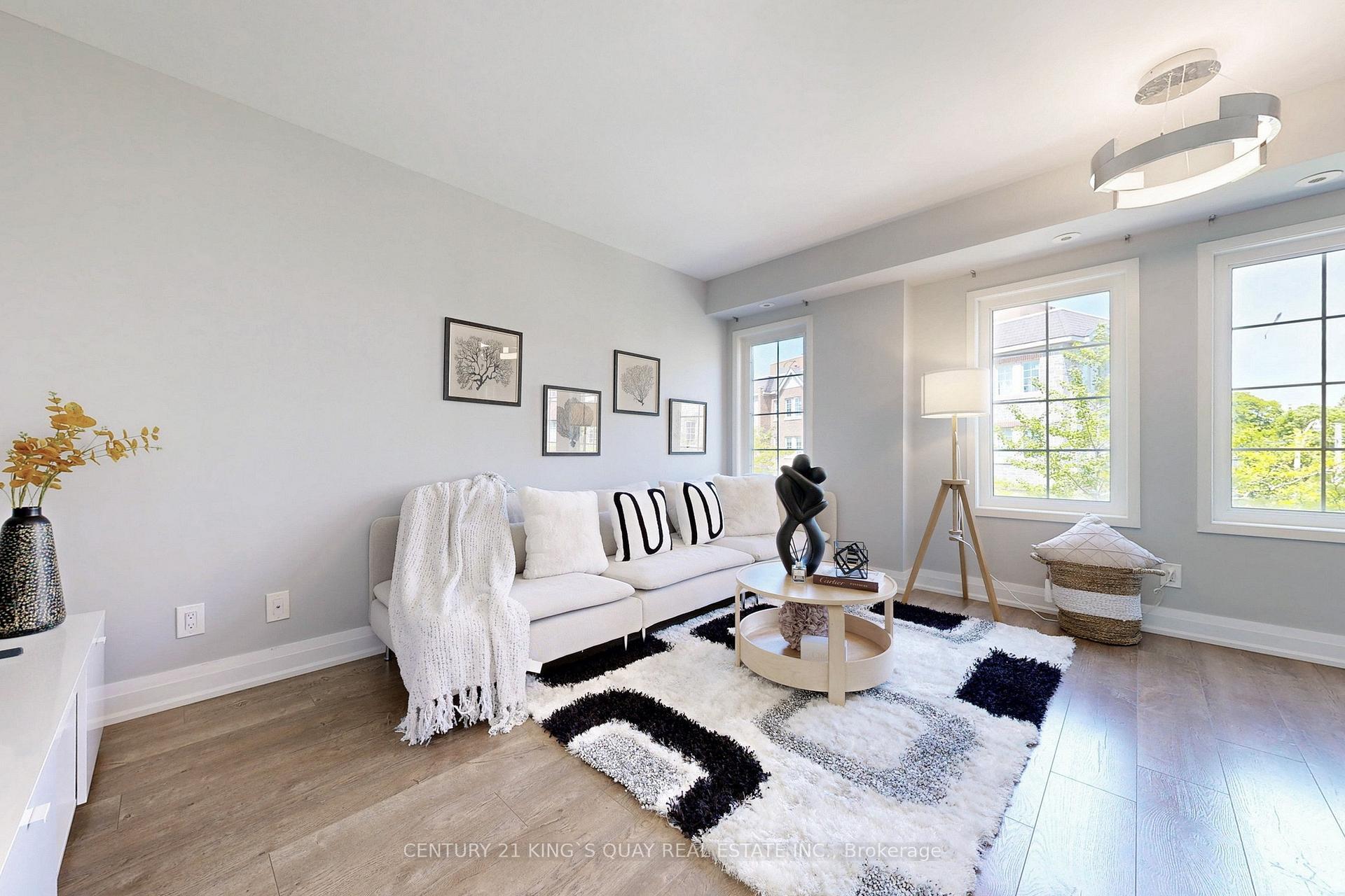 Property Photo: 9 Windermere Avenue T93 ON M6S 5A4