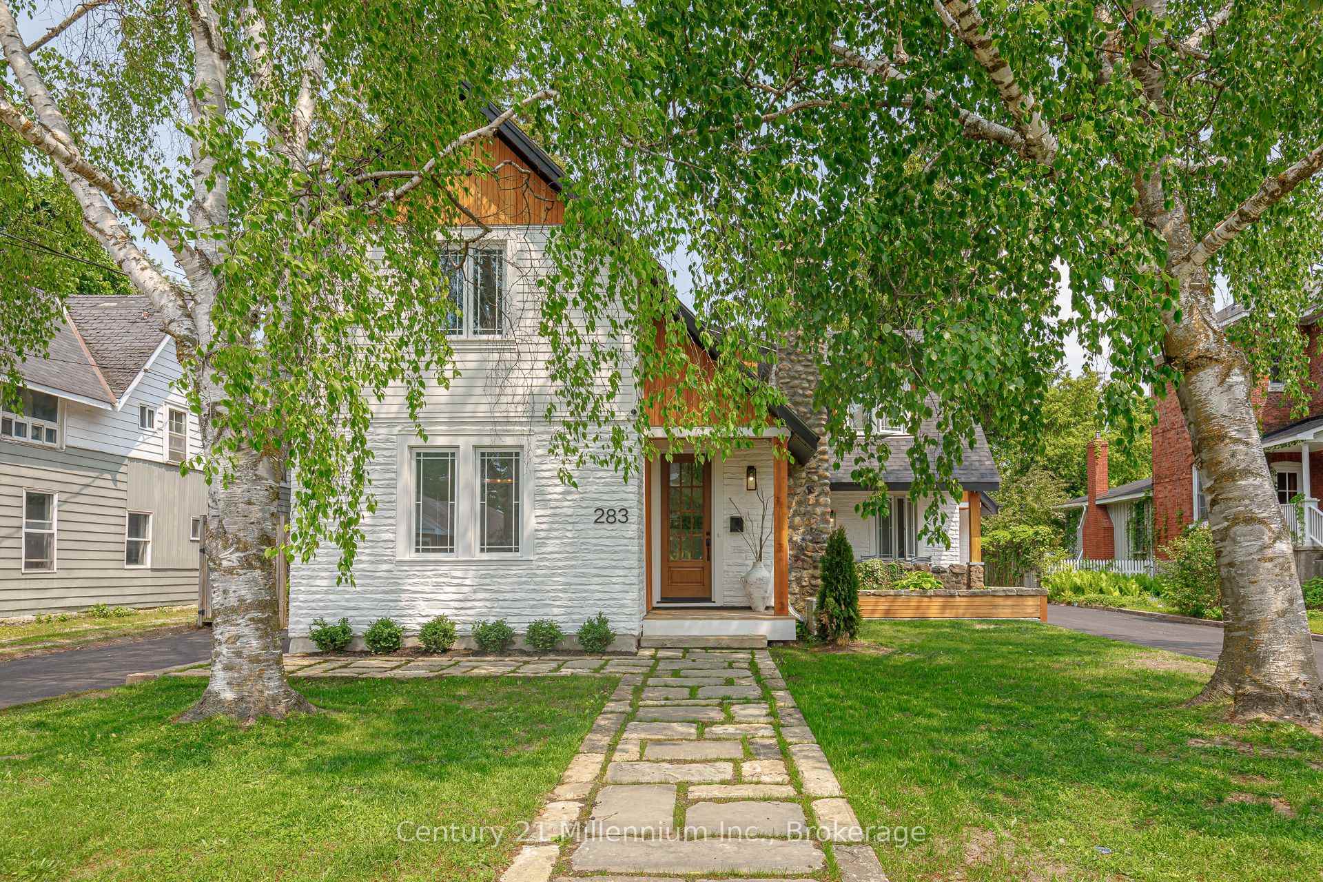 285 Maple Street  Collingwood ON L9Y 2R3 photo