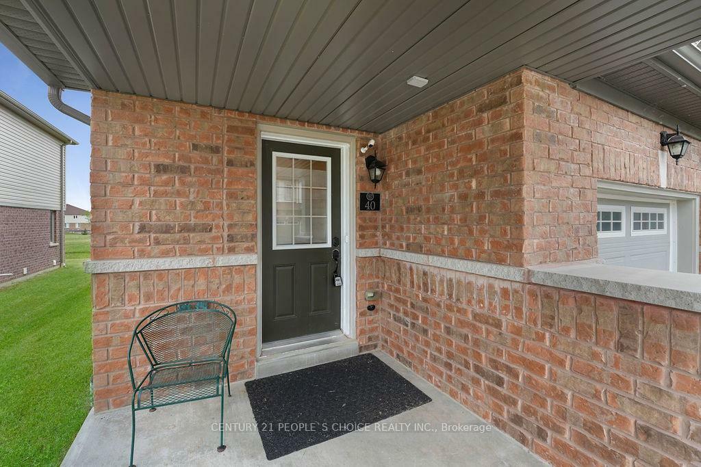 Photo de la propriété:  570 Linden Drive 40  ON N3H 0C9 