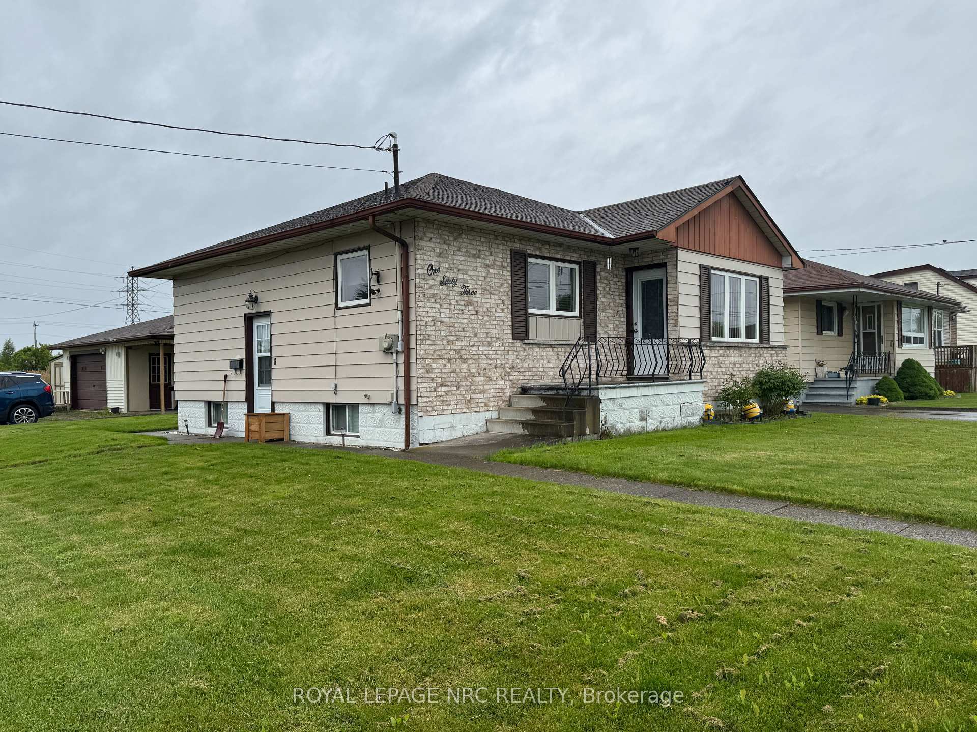 Property Photo: 163 Johnston Street ON L3K 1H2