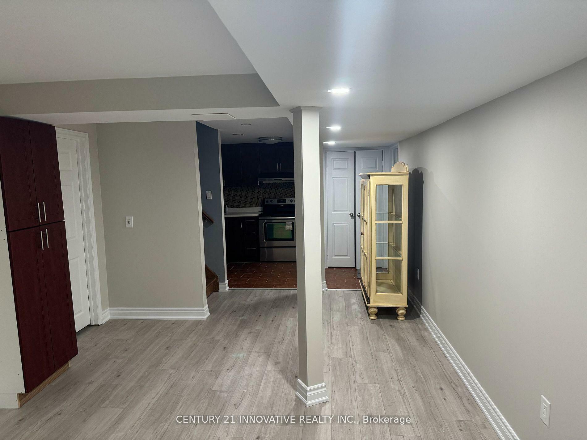 Property Photo: 96 Boxwood Crescent Basement ON L3S 3W6