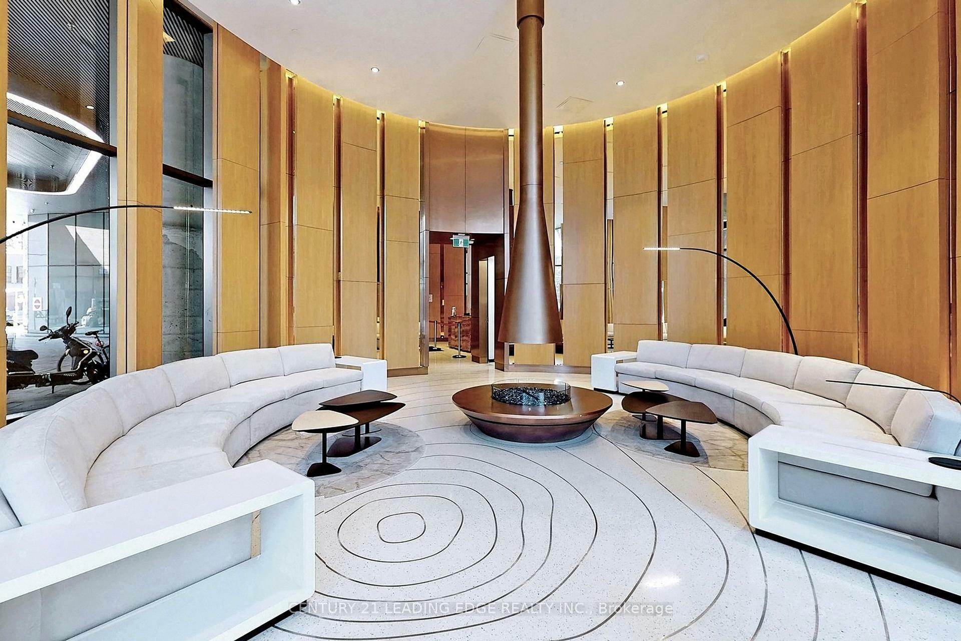 Property Photo: 11 Wellesley Street W 5609 ON M4Y 0G4