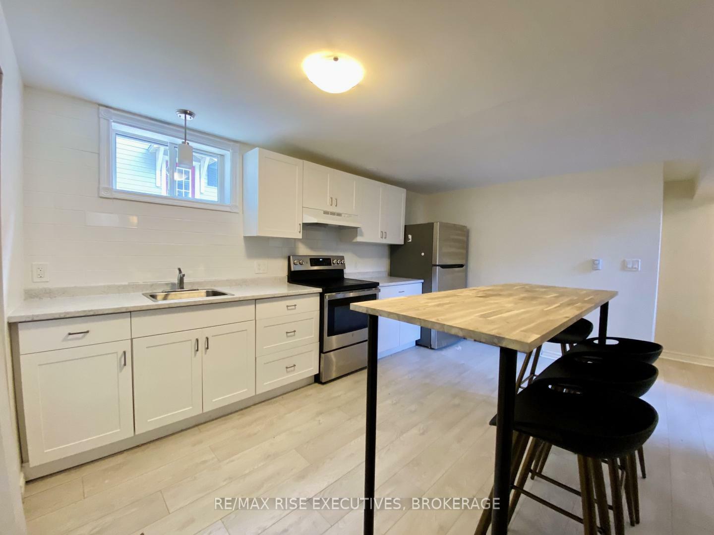 Property Photo: 40 Helen Street 2 ON K7L 4N9