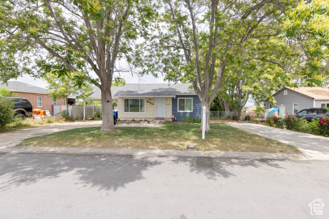 Property Photo: 8750 W Helen Dr N UT 84044