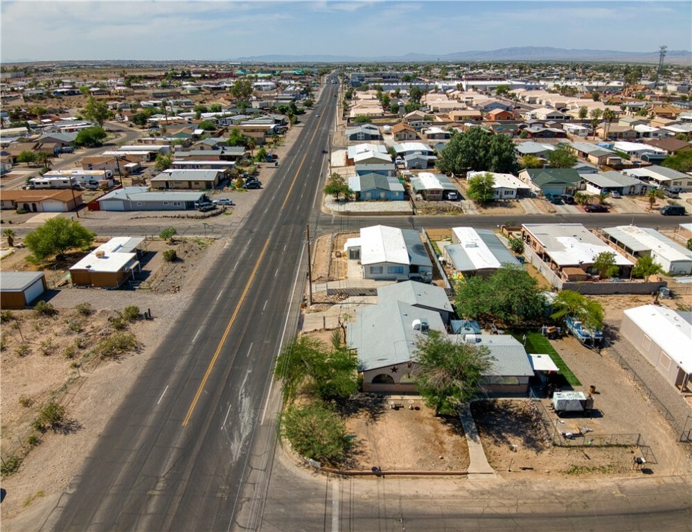 Property Photo:  996 Holly Street  AZ 86442 