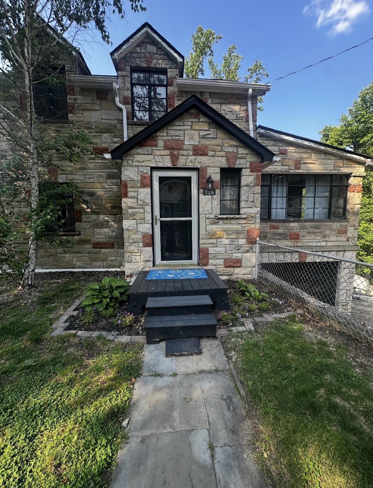 726 Amity Drive  Charleston WV 25302 photo