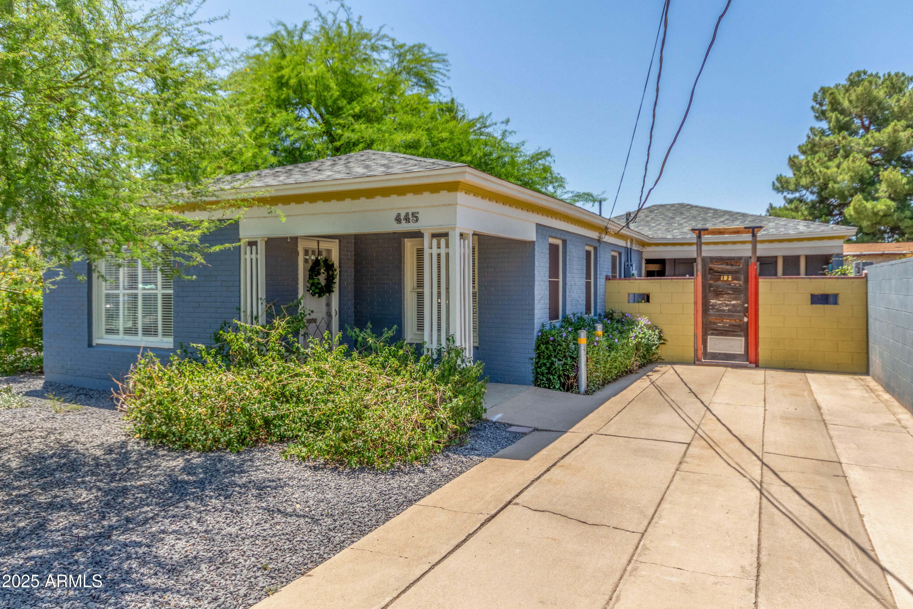 Property Photo: 445 W 1st Street AZ 85202