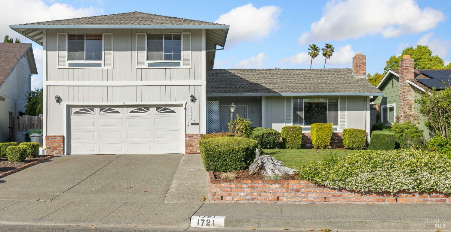 Property Photo: 1721 Sarkesian Drive CA 94954