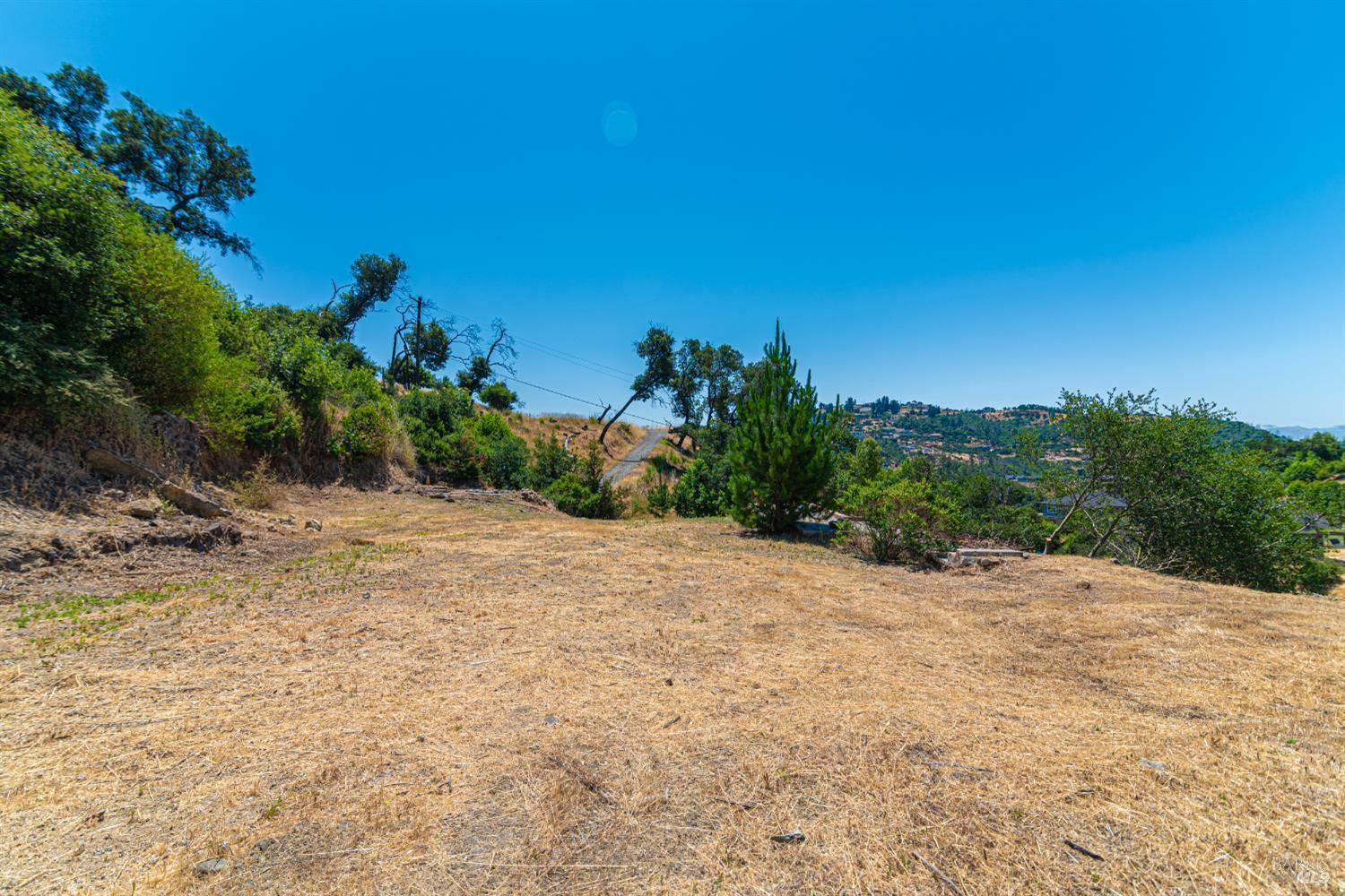 Property Photo: 1442 Michele Way CA 95404