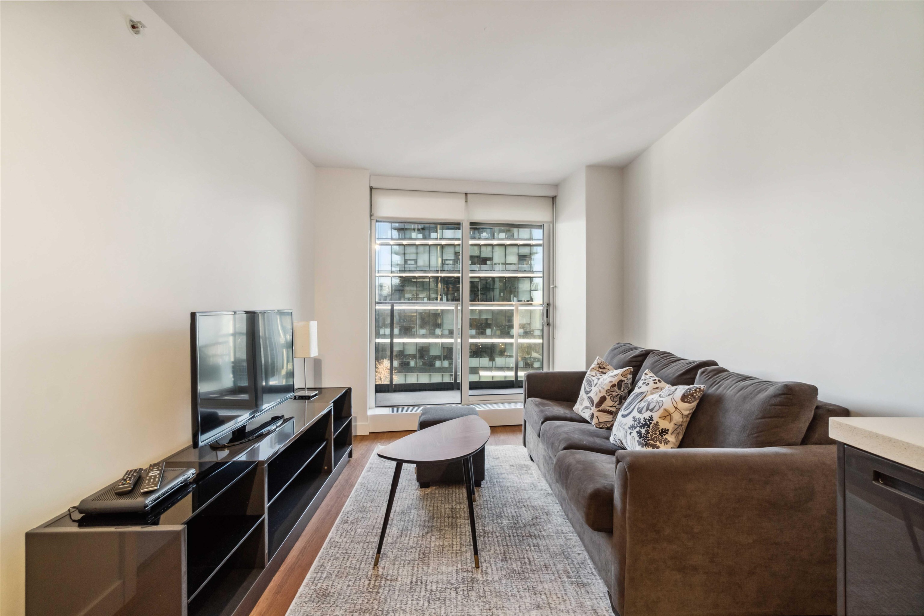 Property Photo: 777 Richards Street 2807 BC V6B 0M6
