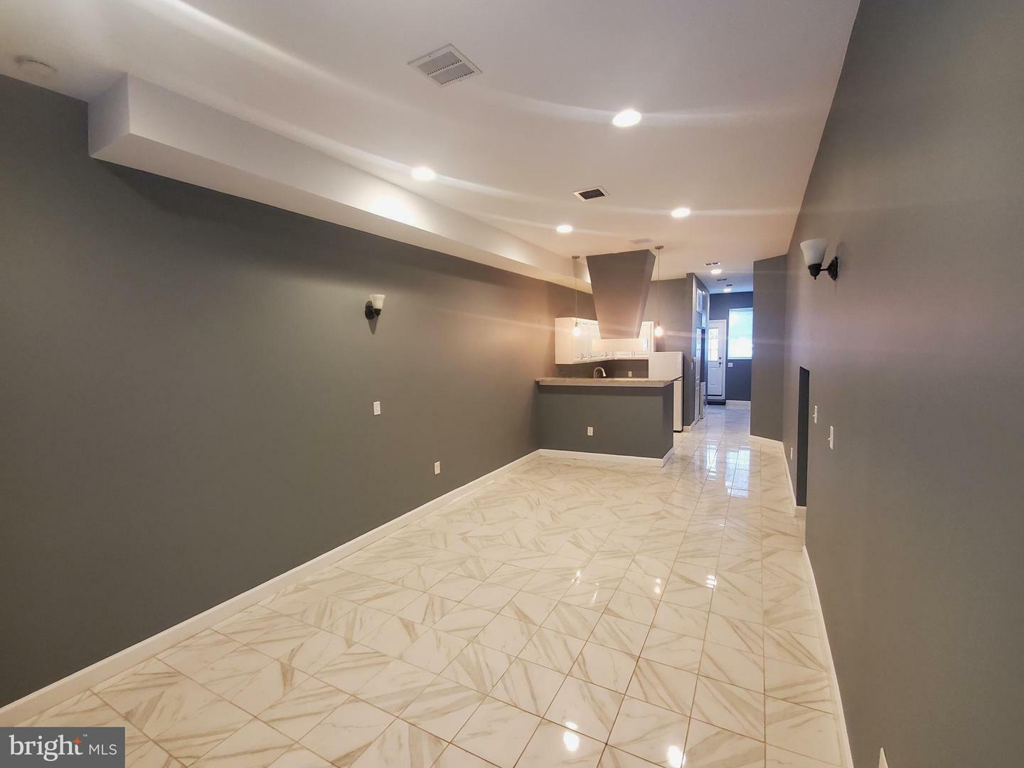 Property Photo: 640 Columbia Road NW DC 20001