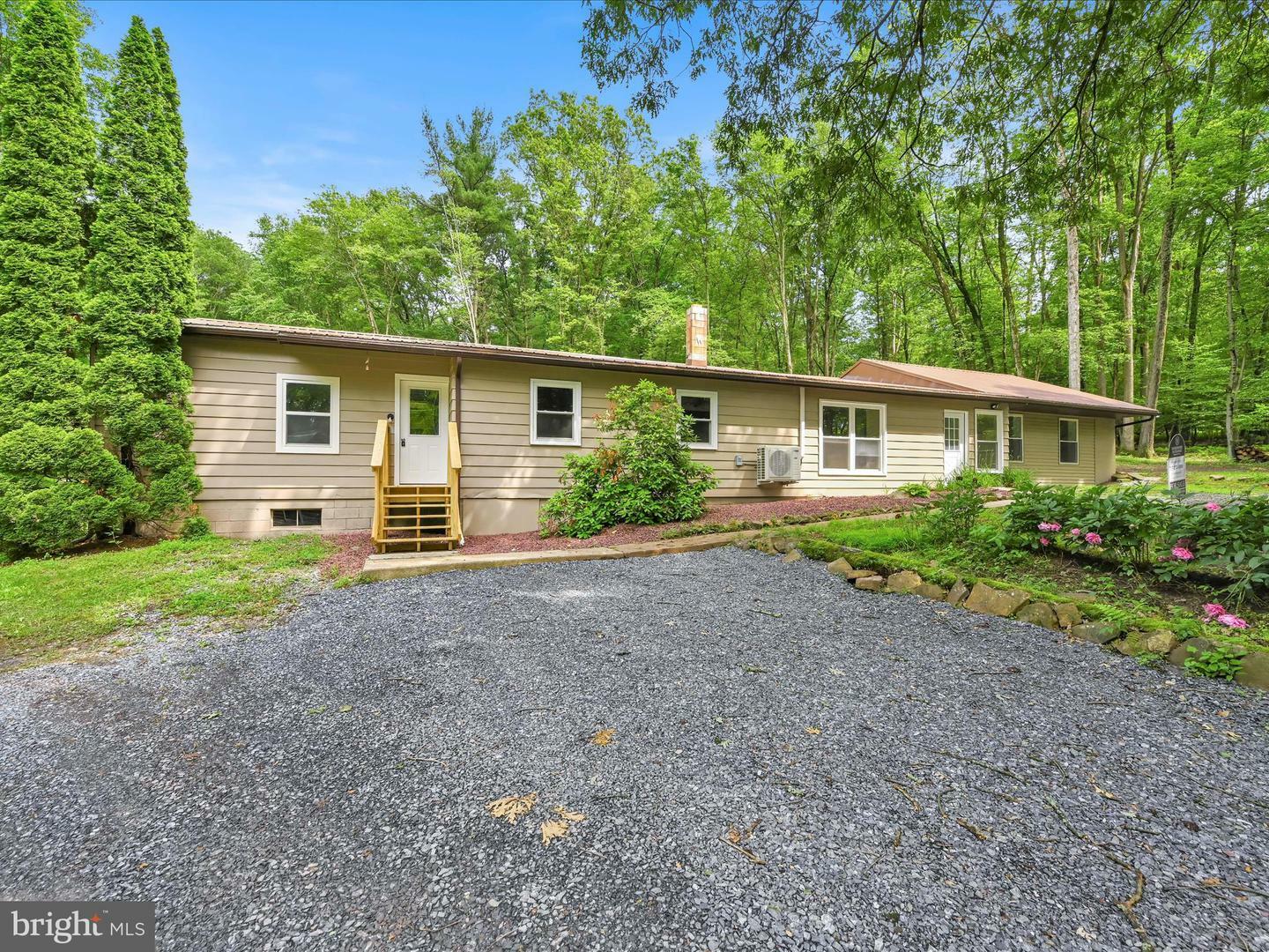 36 Short Lane  Jonestown PA 17038 photo