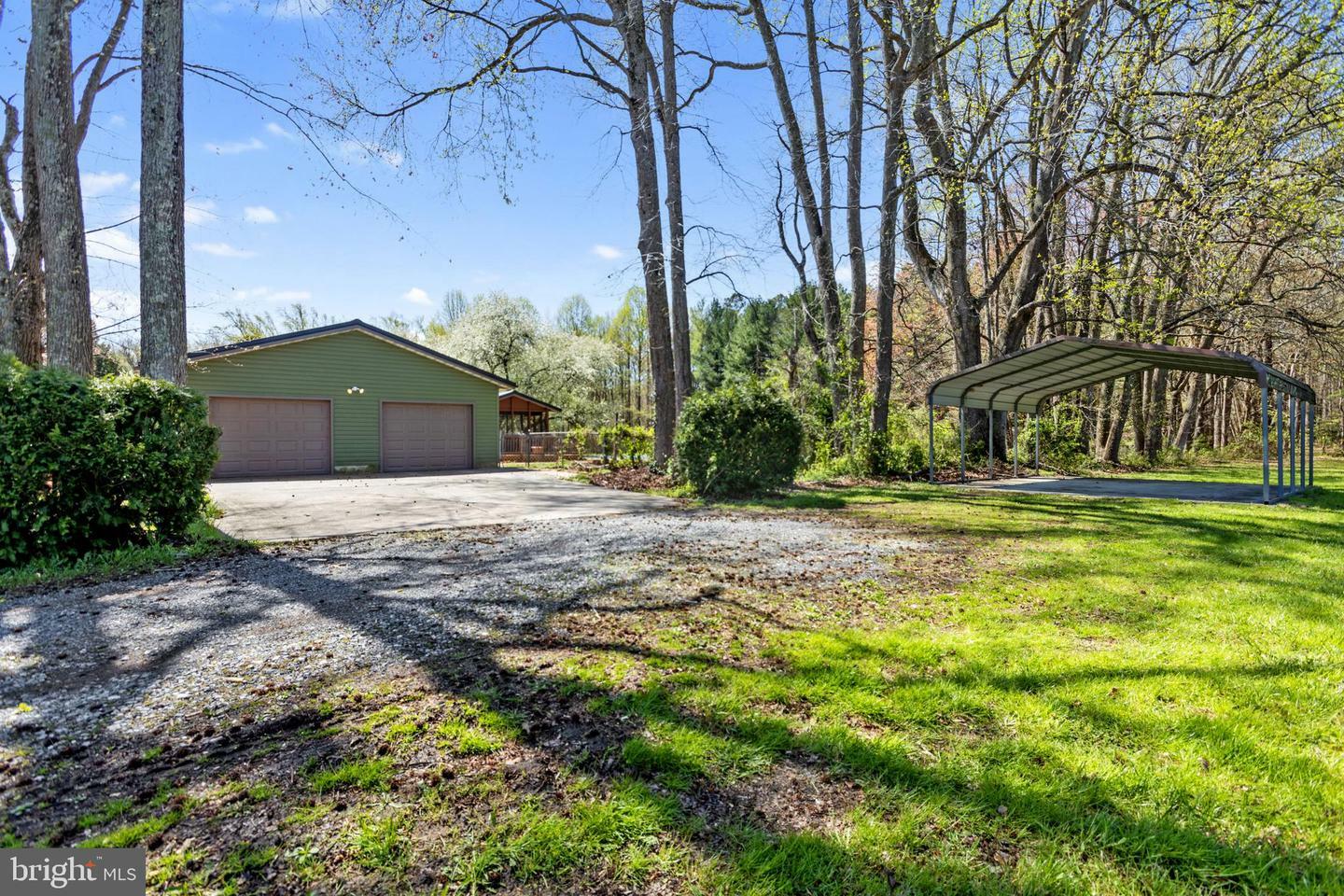 Property Photo: 865 Barney Jenkins Road DE 19943