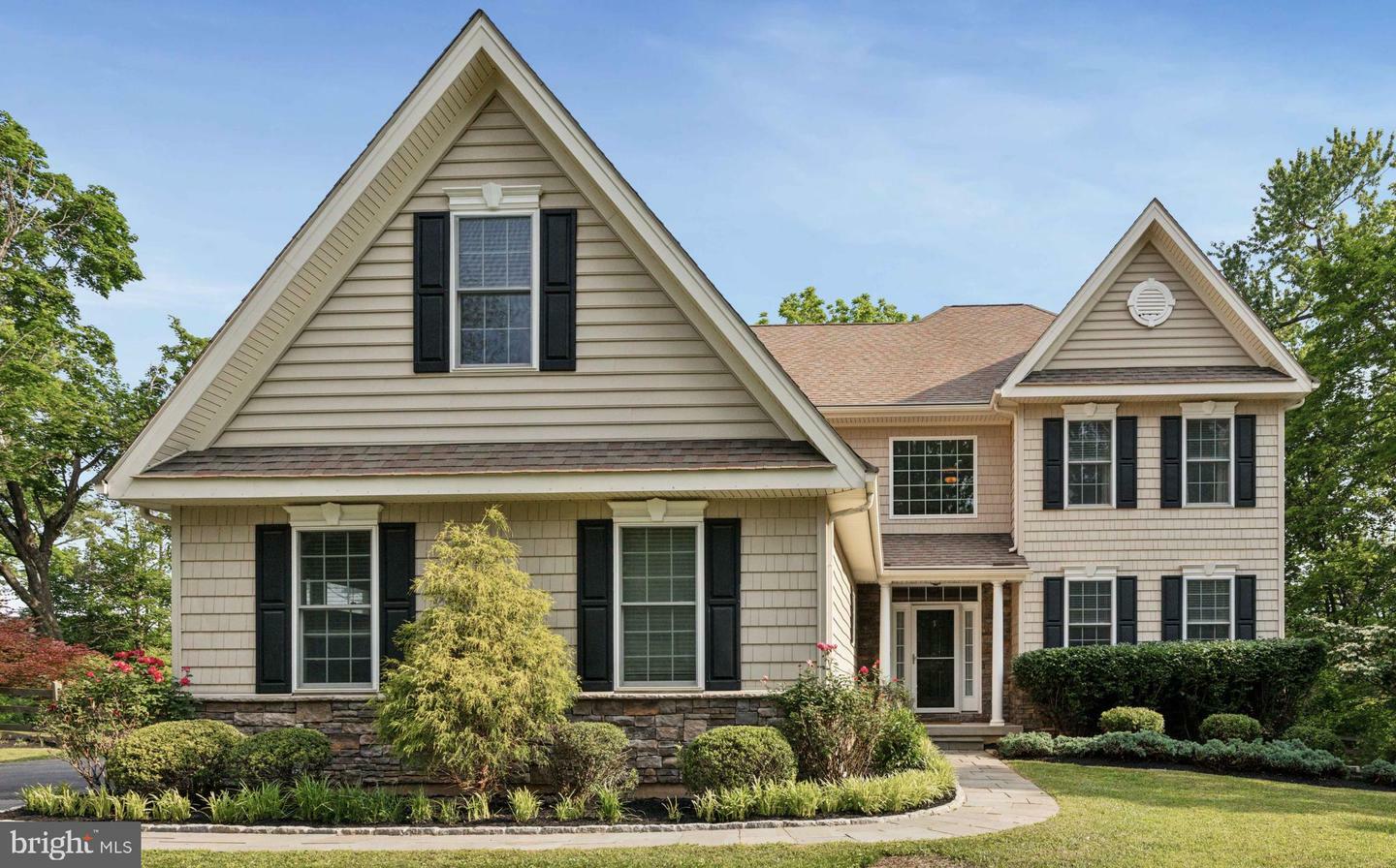 Property Photo: 5 Kent Lane PA 19301