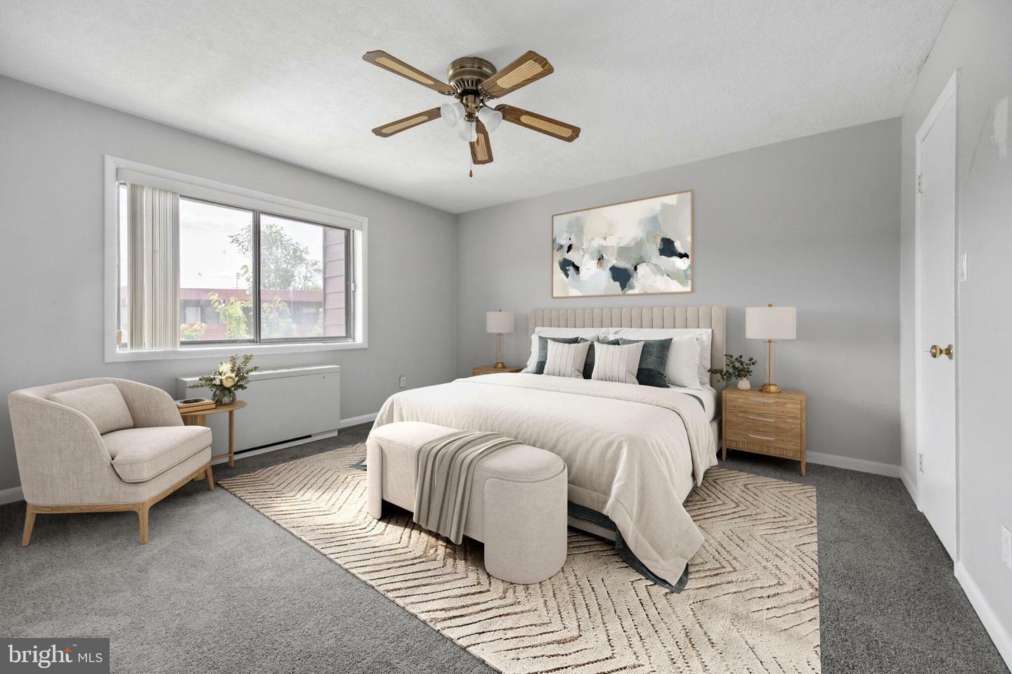 Property Photo: 1529 S George Mason Drive 20 VA 22204