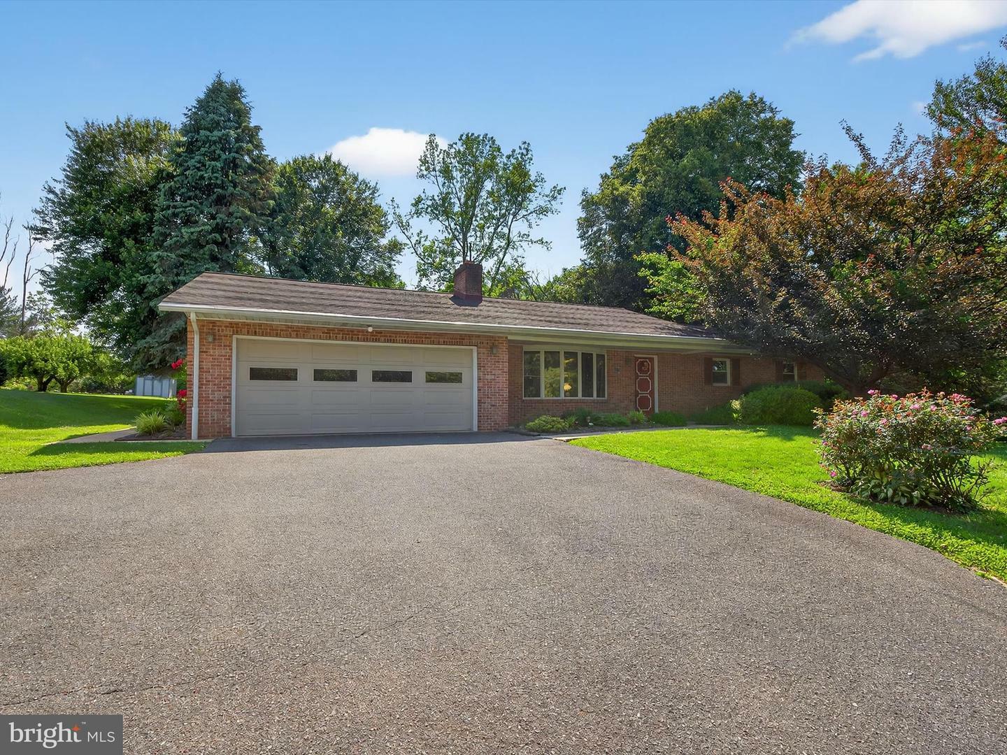 Property Photo: 938 Stehman Road PA 17551