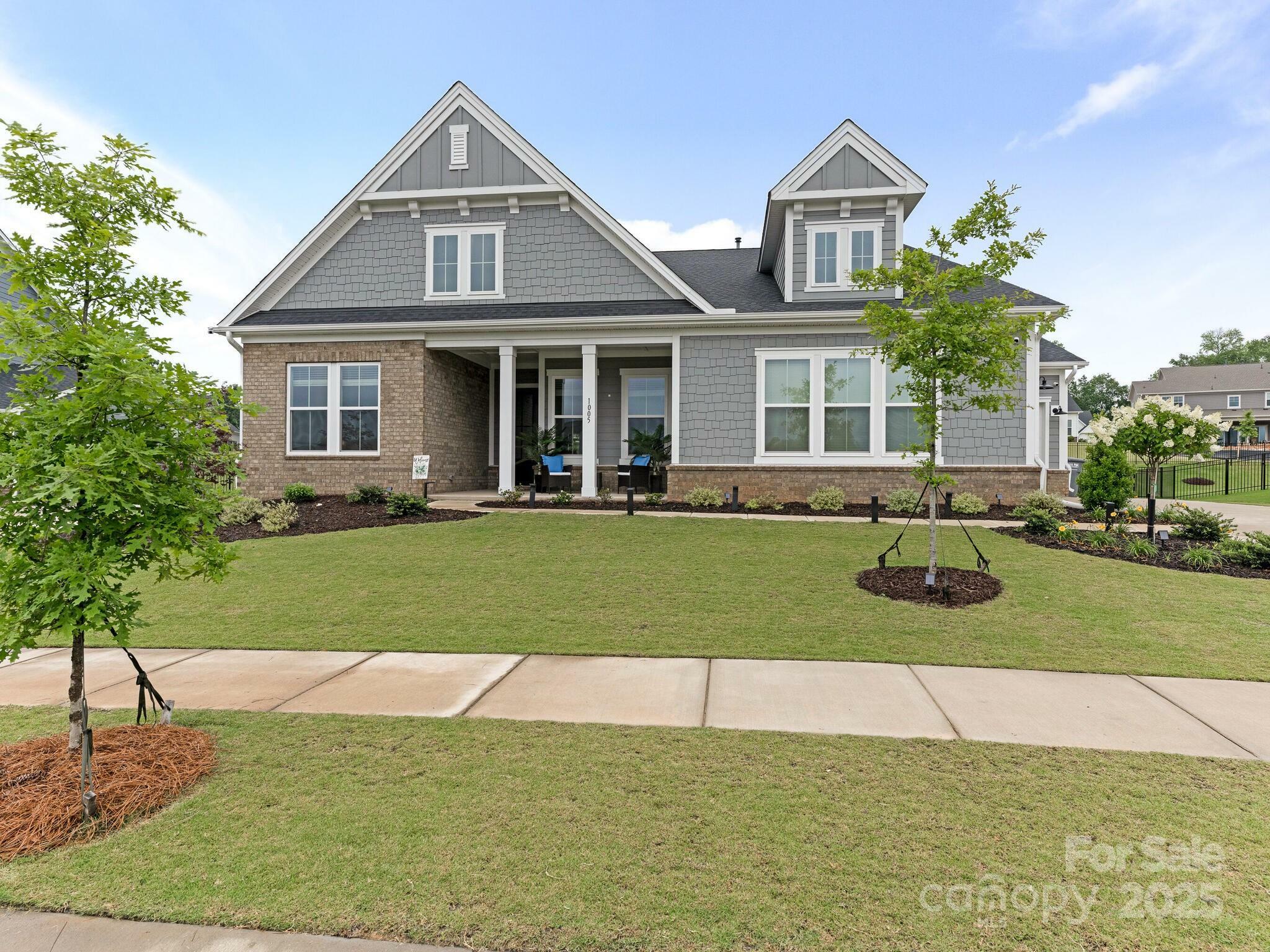 Property Photo: 1005 Willow Bank Lane NC 28012