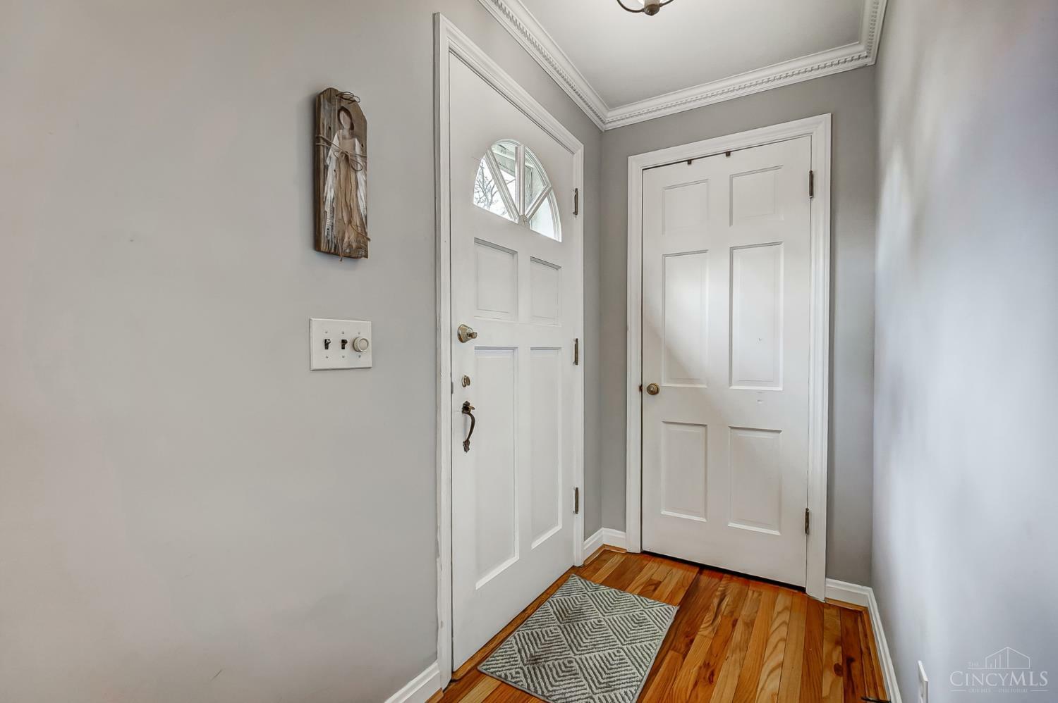 Property Photo: 3741 Middlebrook Avenue OH 45208