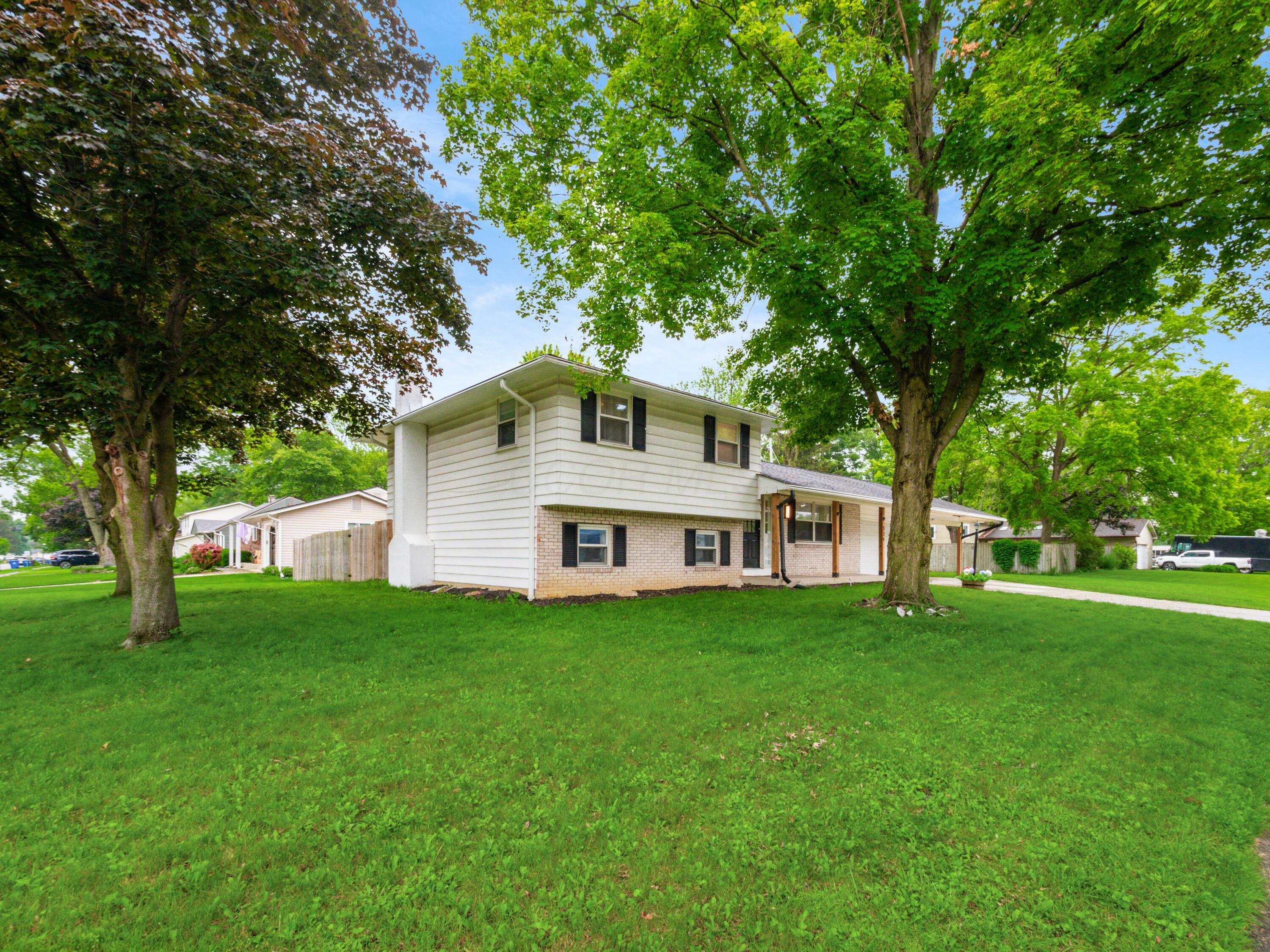 Property Photo: 334 Wittenberg Street OH 43230