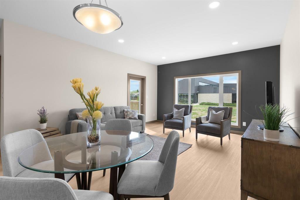 Property Photo: 804 Manitoba Avenue MB R1A 2C9