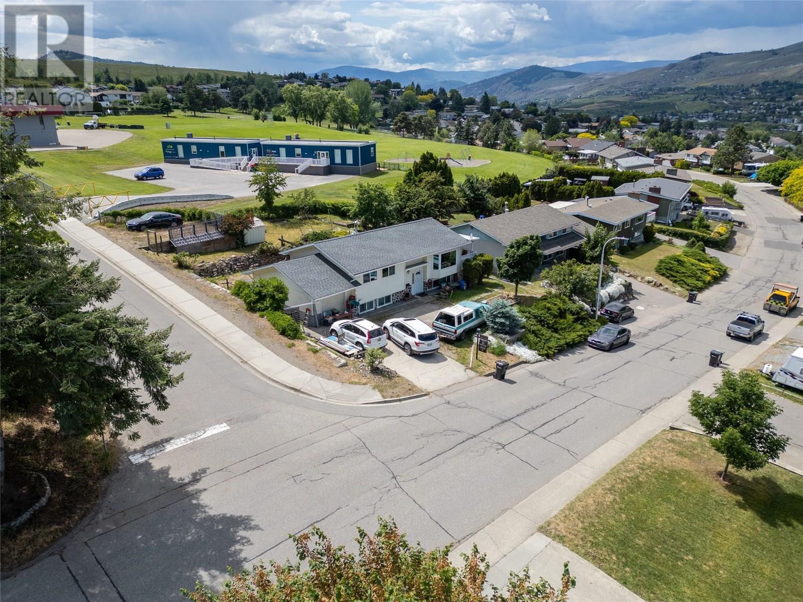 Photo de la propriété:  3700 17 Ave Other  BC V1T 1C1 