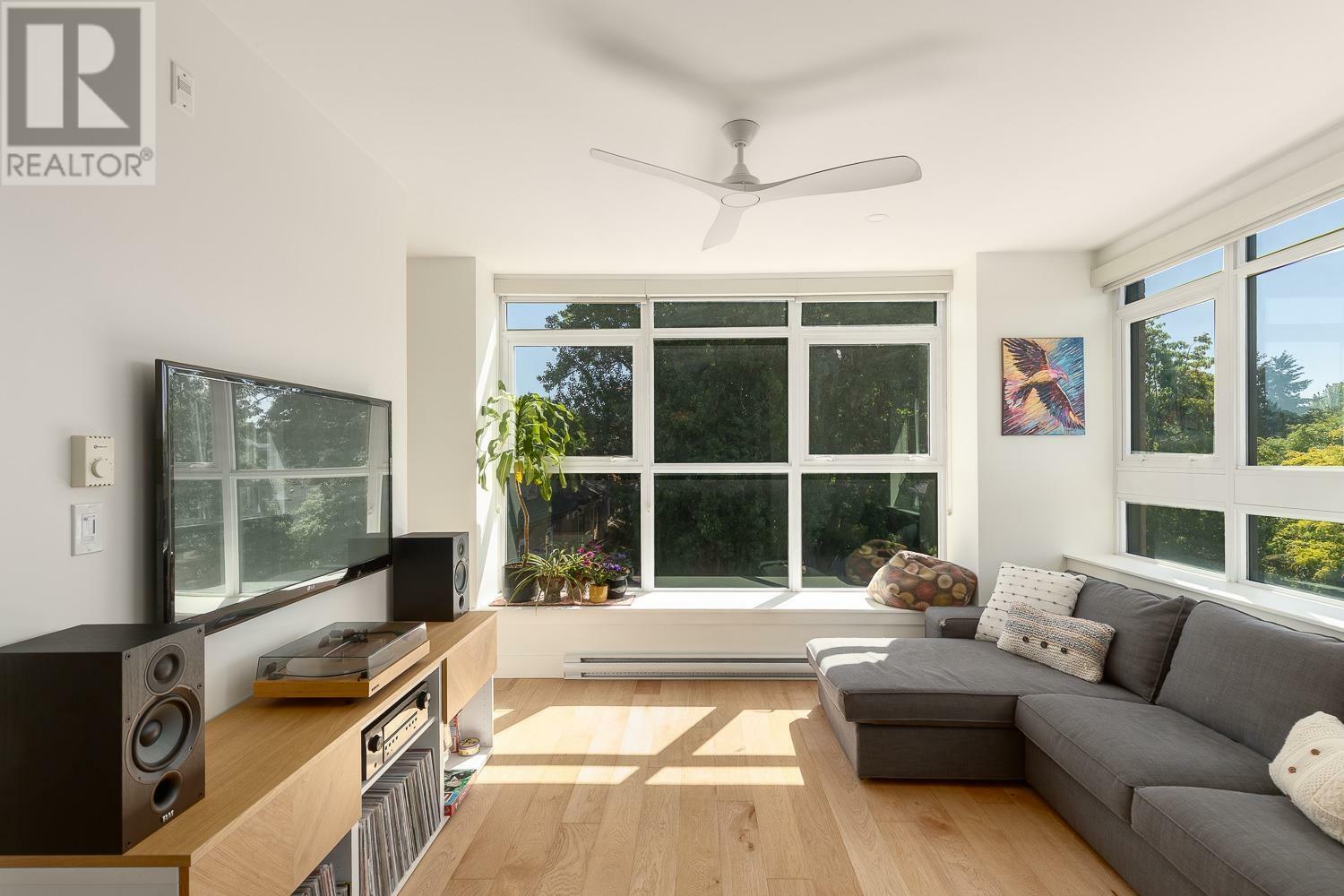 Property Photo: 2250 Commercial Drive 313 BC V5N 5P9